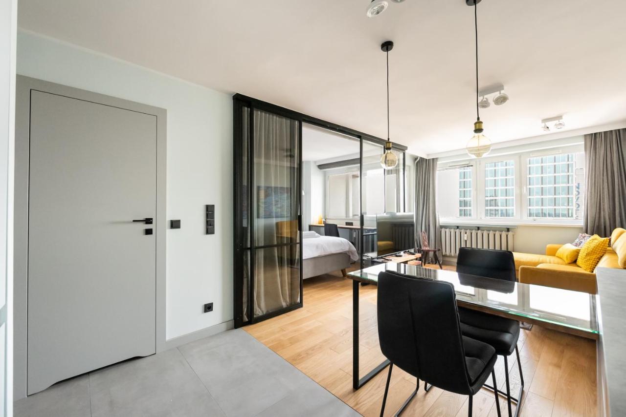 Central Panorama Apartment Chmielna 35 Warszawa Exteriör bild