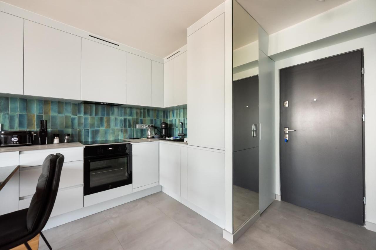 Central Panorama Apartment Chmielna 35 Warszawa Exteriör bild